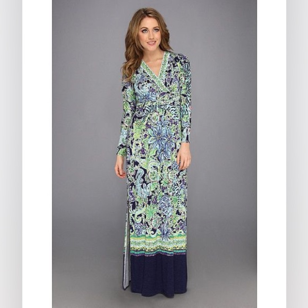 Lilly Pulitzer Riana Animal Long Sleeve Maxi Dress in Bright Navy Escape Artist